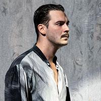 Lukács Dániel a Flamenco-Vérnász című előadásban (fotó: Kállai-Tóth Anett / József Attila Színház)